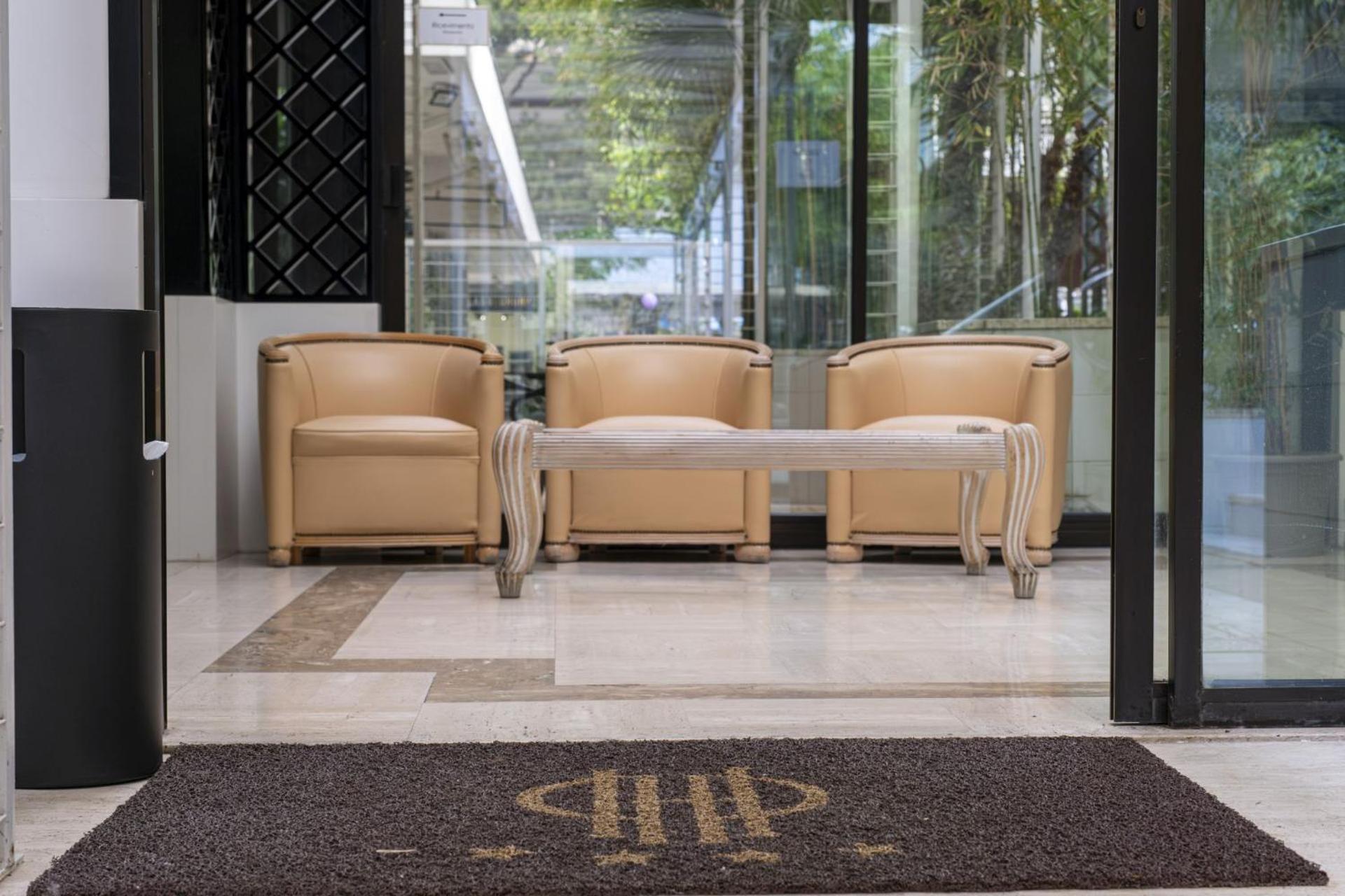 Hotel President - Vintage Hotel In Centro Riccione Exterior foto