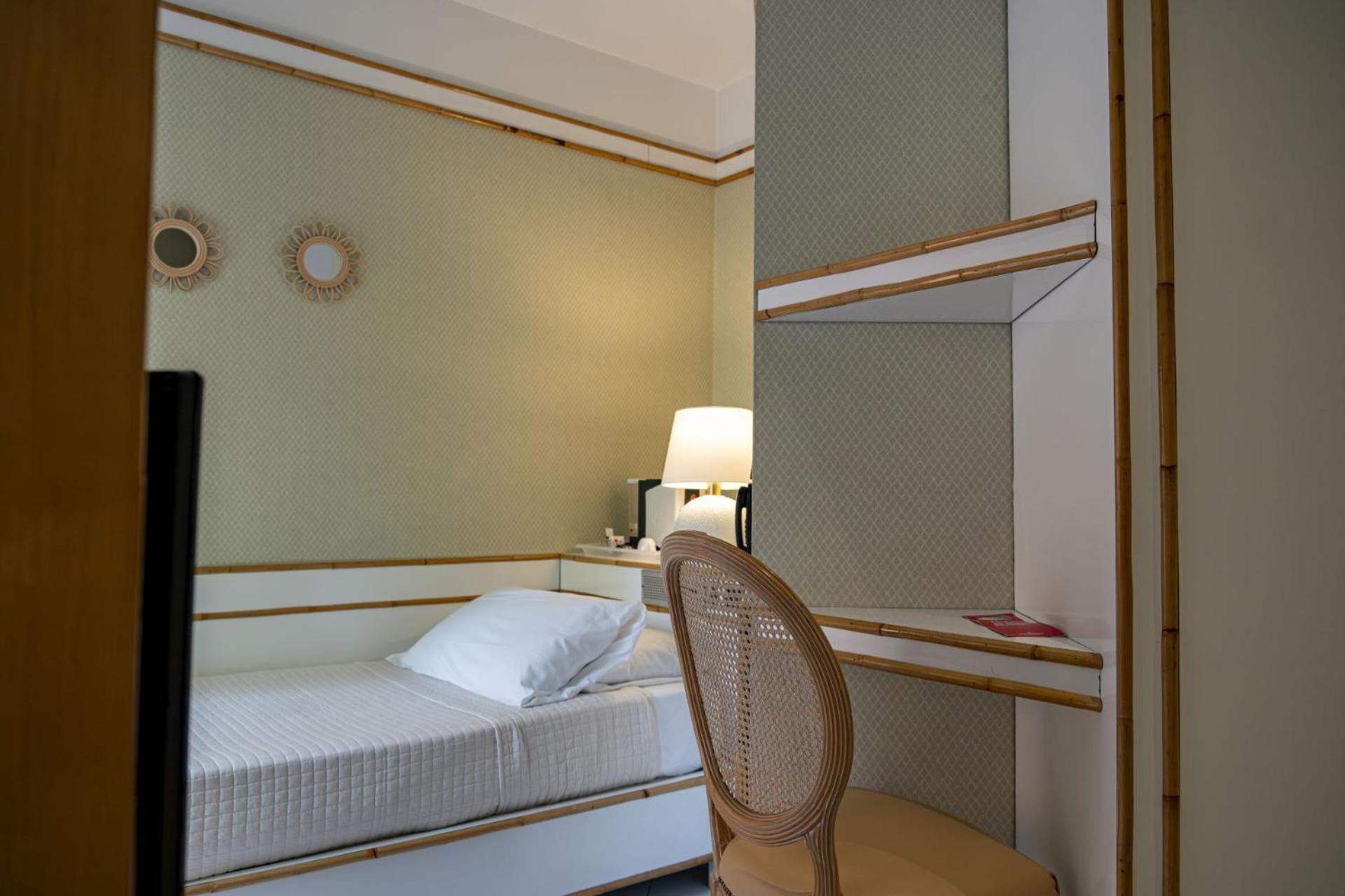 Hotel President - Vintage Hotel In Centro Riccione Cameră foto